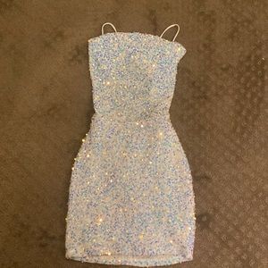 Lucy in the sky short formal dress women’s size xs